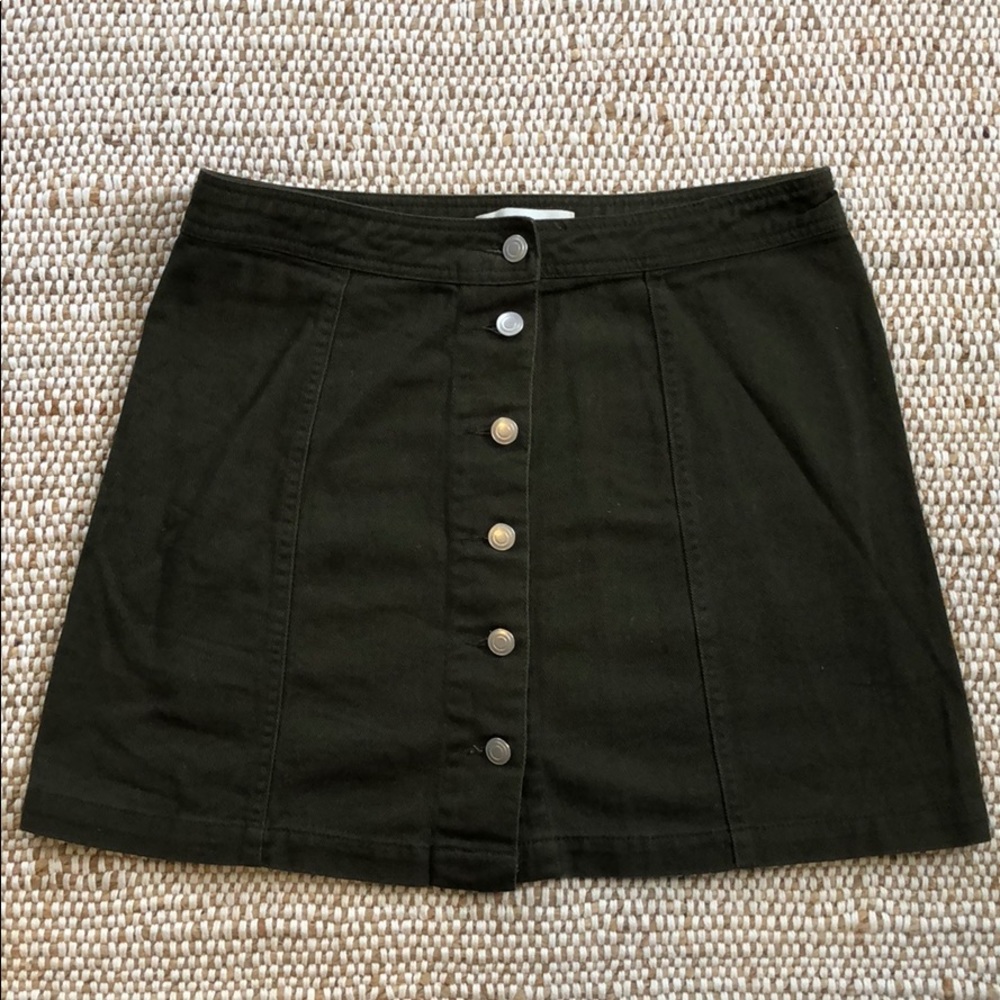Green mini skirt
